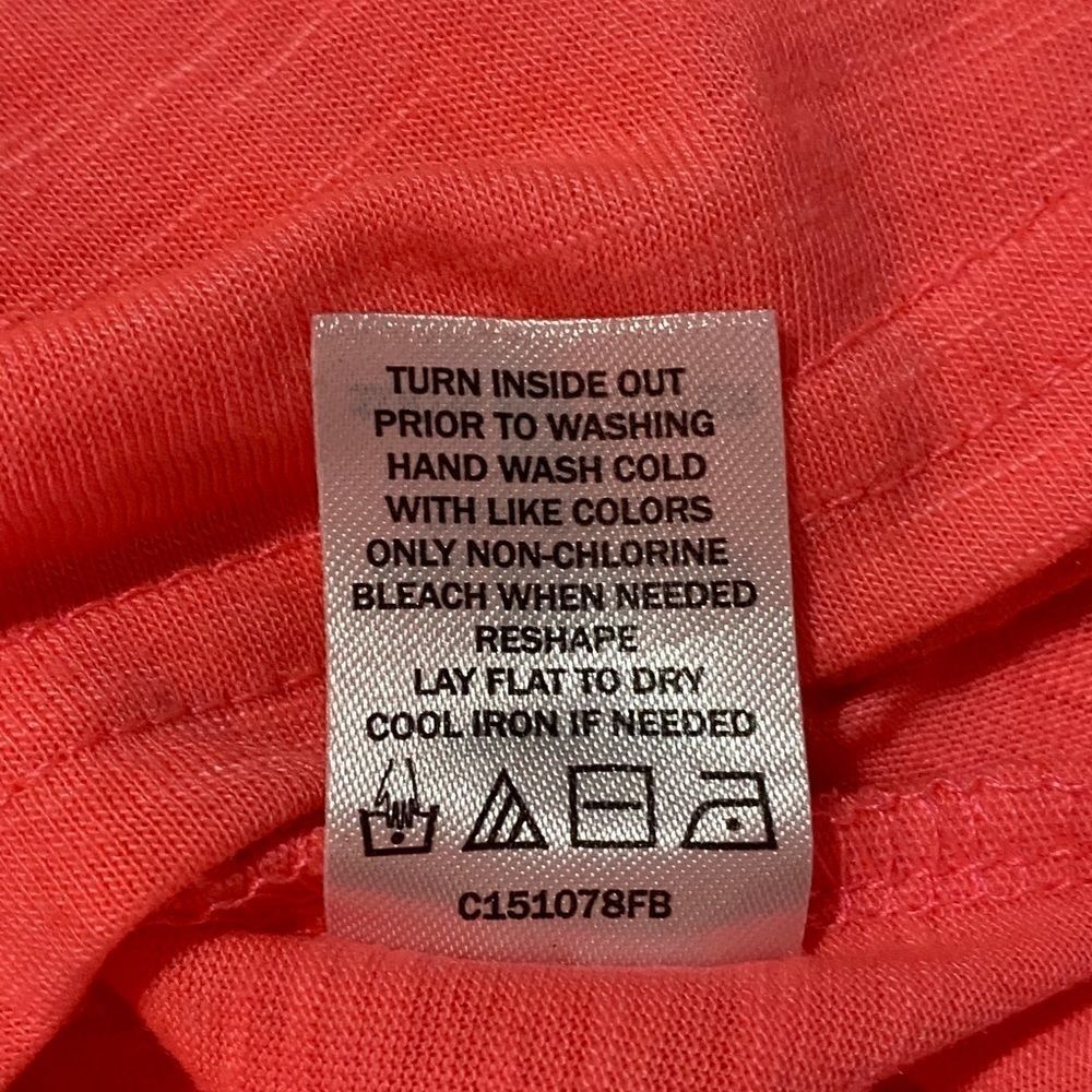 Vanity Tank Top    - Picture 4 of 6